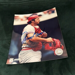 Johnny bench MLB autographed photo matted Cincinnati Reds